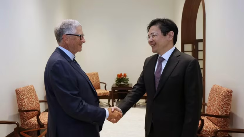Gates Foundation co-founder Bill Gates and Singapore Prime Minister Lawrence Wong on May 5, 2025. (Photo: Ministry of Digital Development and Information/Betty Chua)