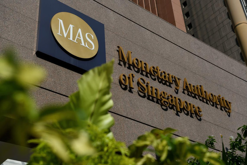 MAS also lowered its core inflation forecast to average 0.5 per cent to 1.5 per cent in 2025.PHOTO: ST FILE