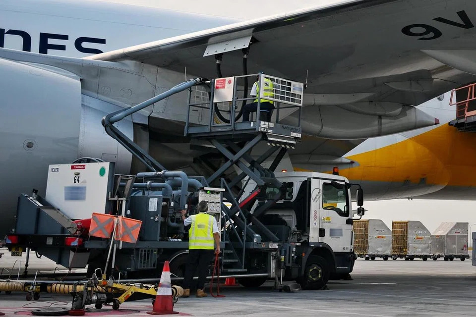 Funds from the green jet fuel will be paid to CAAS, and a fund will be set up to procure the fuel.  ST PHOTO: KUA CHEE SIONG