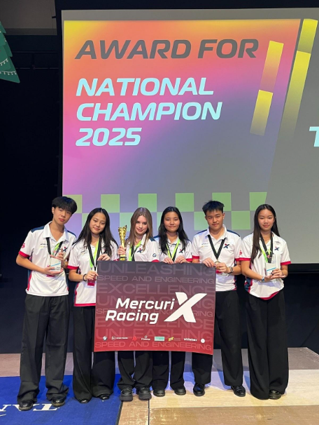 Members of MercuriX Racing celebrate their success at the STEM Racing Singapore Nationals 2025, having been crowned National Champions and winners of multiple awards.